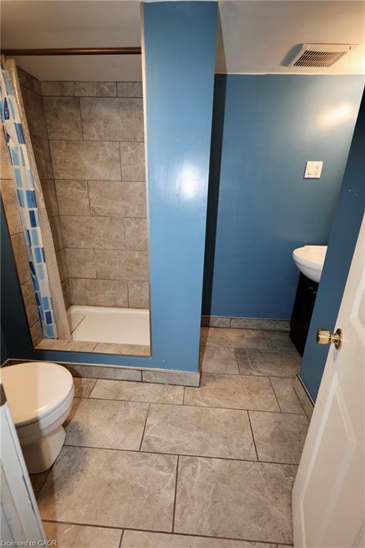 429 Erb Street W, Waterloo, ON