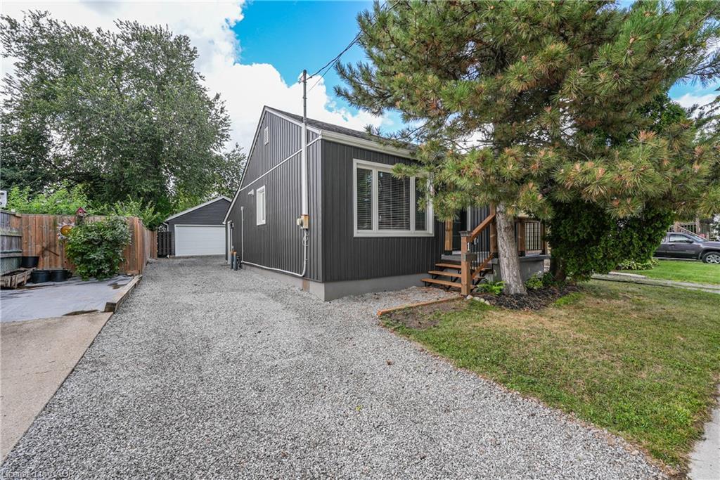 1 Waverley Road, St. Catharines, ON - Outdoor