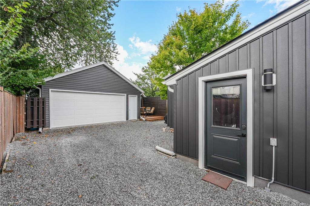 1 Waverley Road, St. Catharines, ON - Outdoor With Exterior