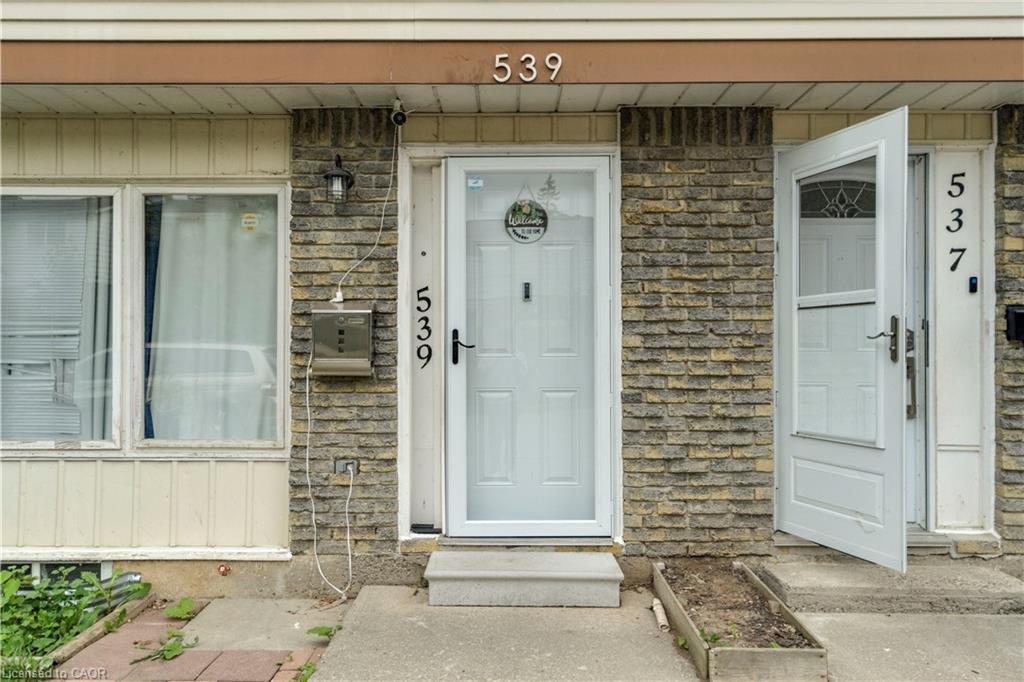 539 Parkview Crescent, Cambridge, ON - Outdoor