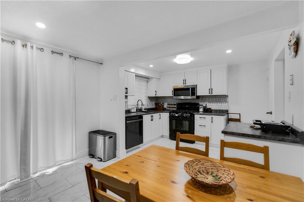 539 Parkview Crescent, Cambridge, ON - Indoor