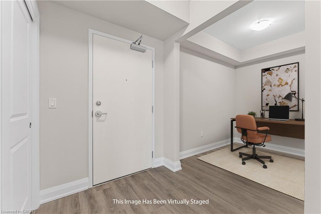 114-118 Summersides Boulevard, Fonthill, ON - Indoor Photo Showing Other Room