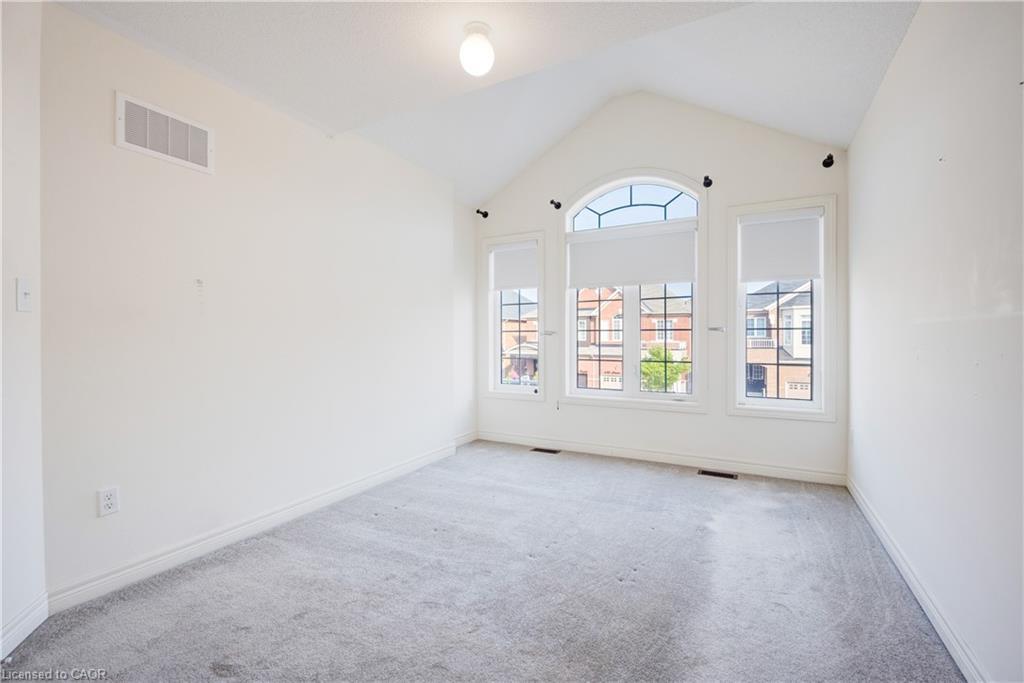 489 Downes Jackson Heights, Milton, ON - Indoor Photo Showing Other Room