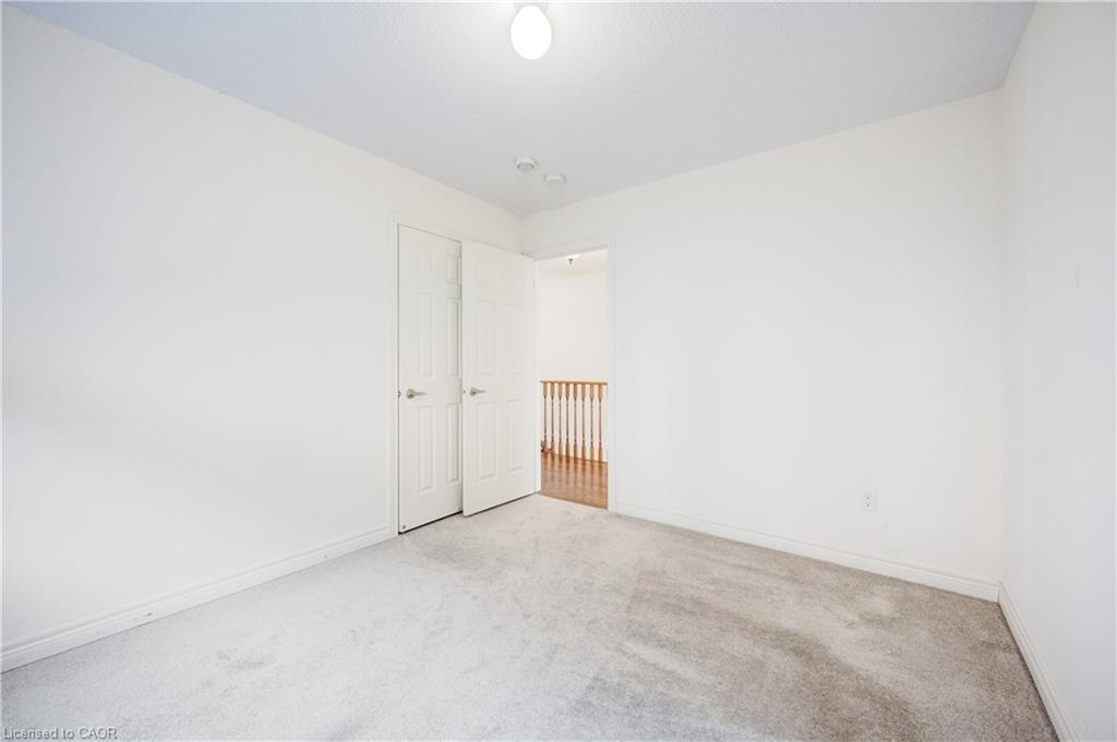 489 Downes Jackson Heights, Milton, ON - Indoor Photo Showing Other Room