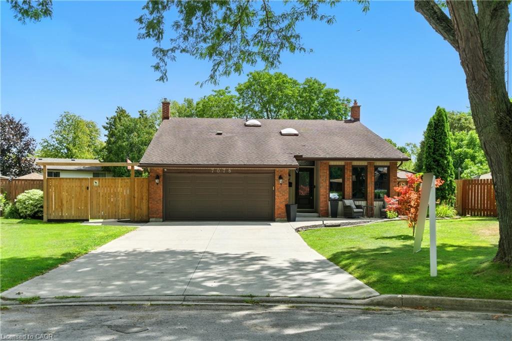 7078 Rosseau Place, Niagara Falls, ON - Outdoor