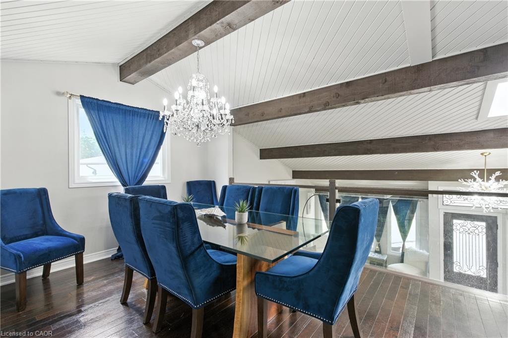 7078 Rosseau Place, Niagara Falls, ON - Indoor Photo Showing Dining Room