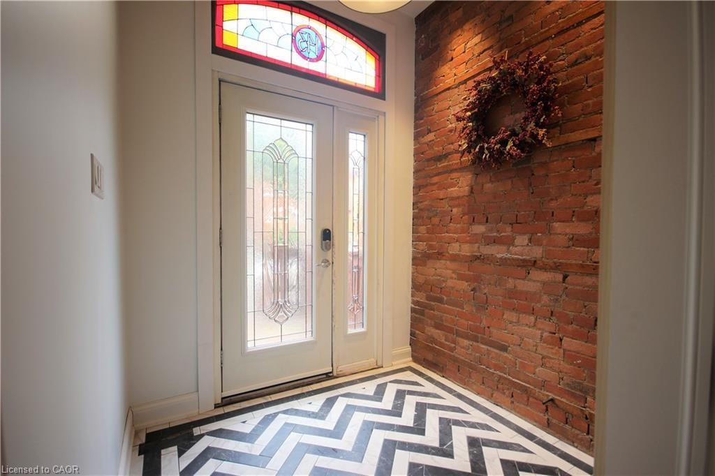 1-143 Grant Avenue, Hamilton, ON - Indoor Photo Showing Other Room