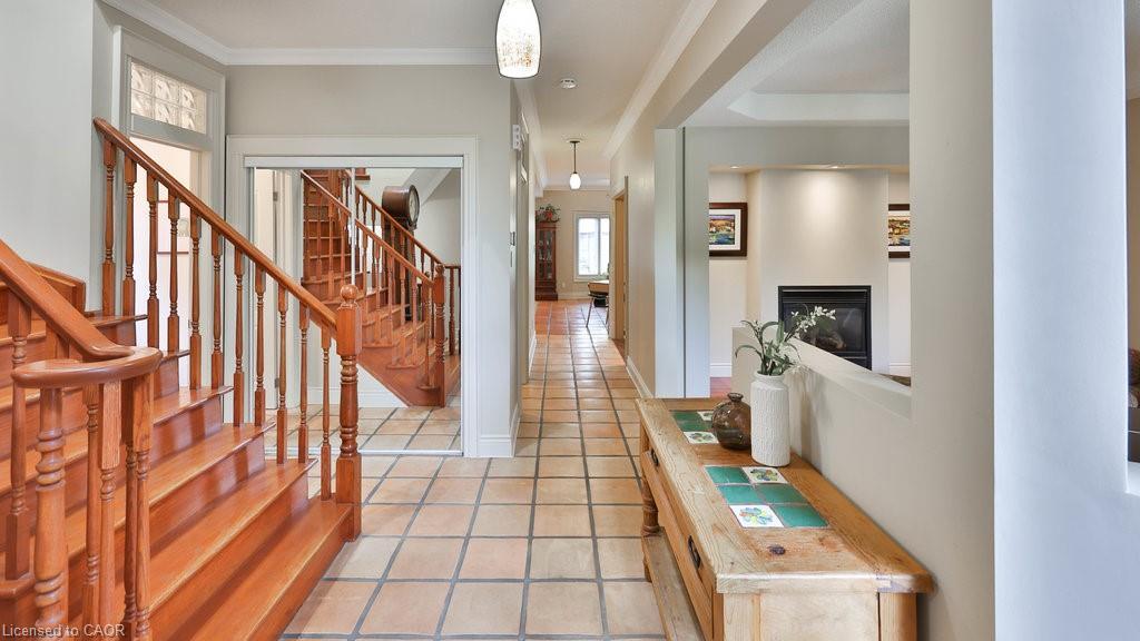 5570 Mcfarren Boulevard, Mississauga, ON - Indoor Photo Showing Other Room