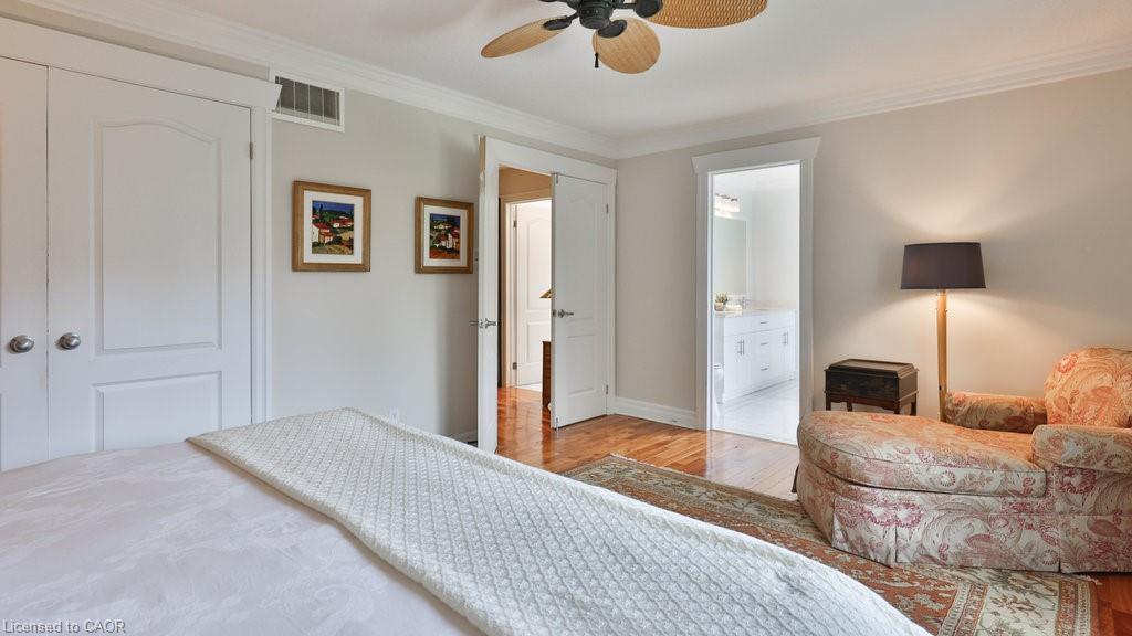 5570 Mcfarren Boulevard, Mississauga, ON - Indoor Photo Showing Bedroom