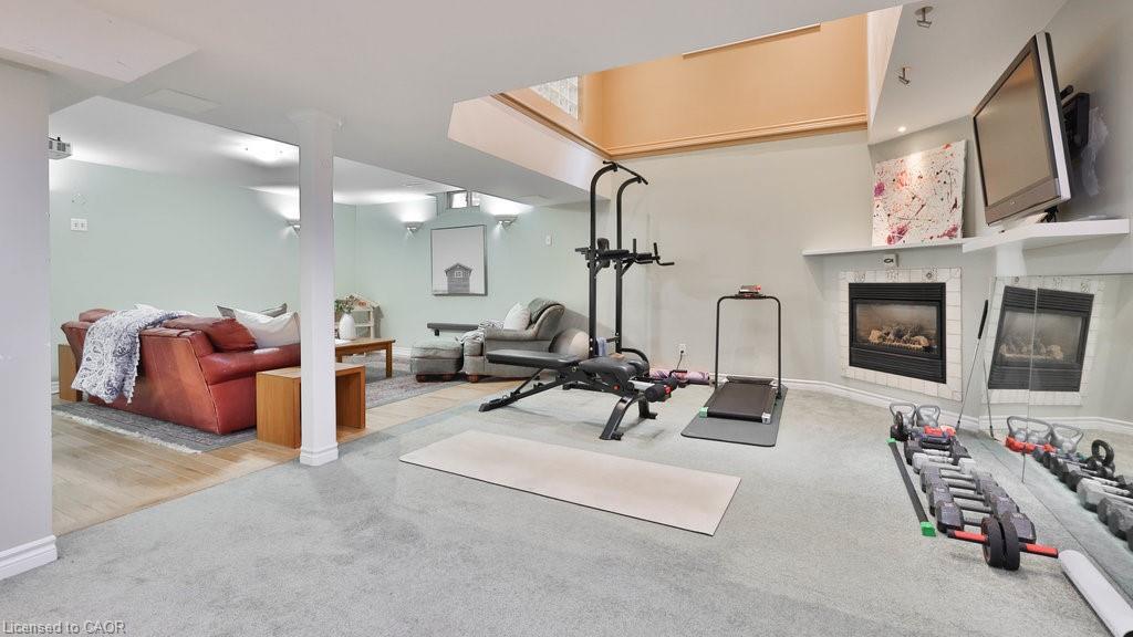 5570 Mcfarren Boulevard, Mississauga, ON - Indoor Photo Showing Gym Room With Fireplace