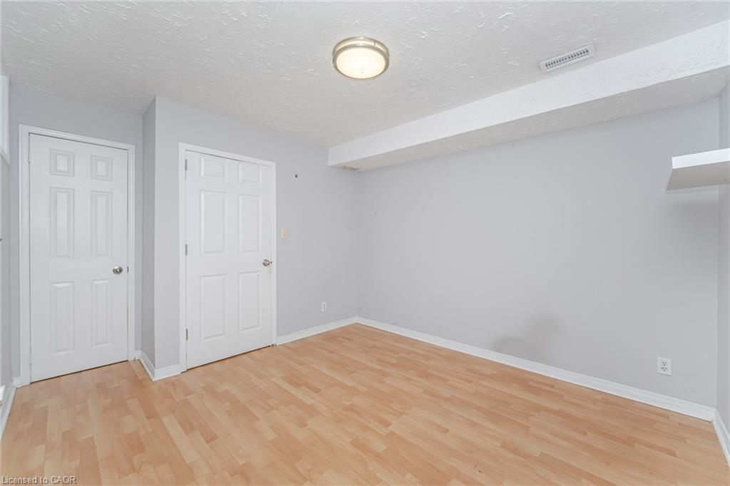 (Lower)-21 Beverley Street, Waterloo, ON - Indoor Photo Showing Other Room