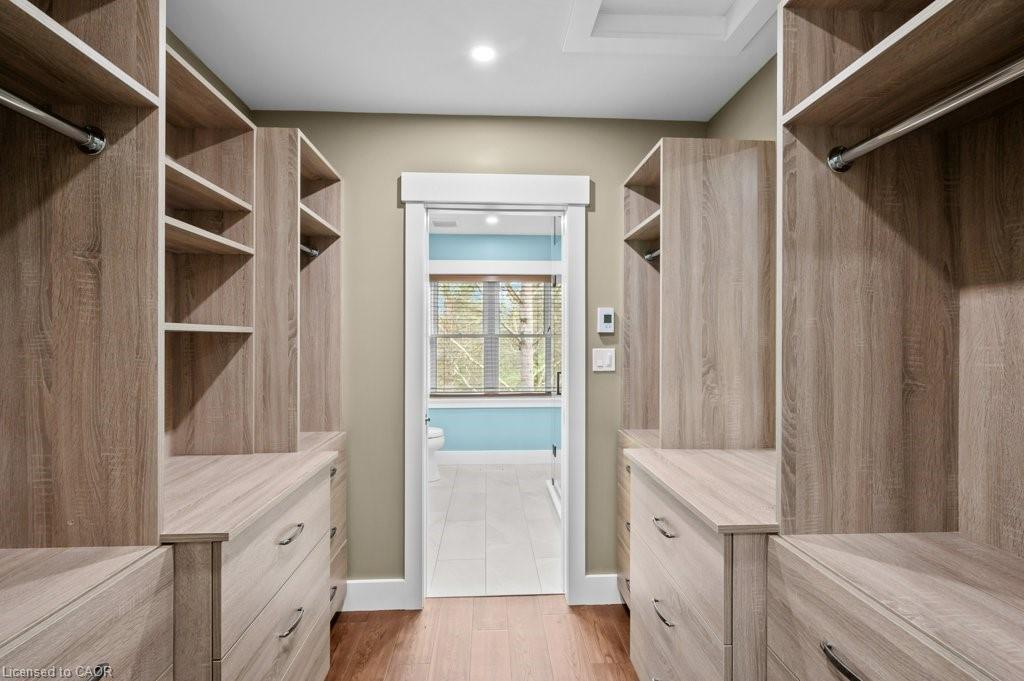 1040 Clyde Road, Cambridge, ON - Indoor With Storage