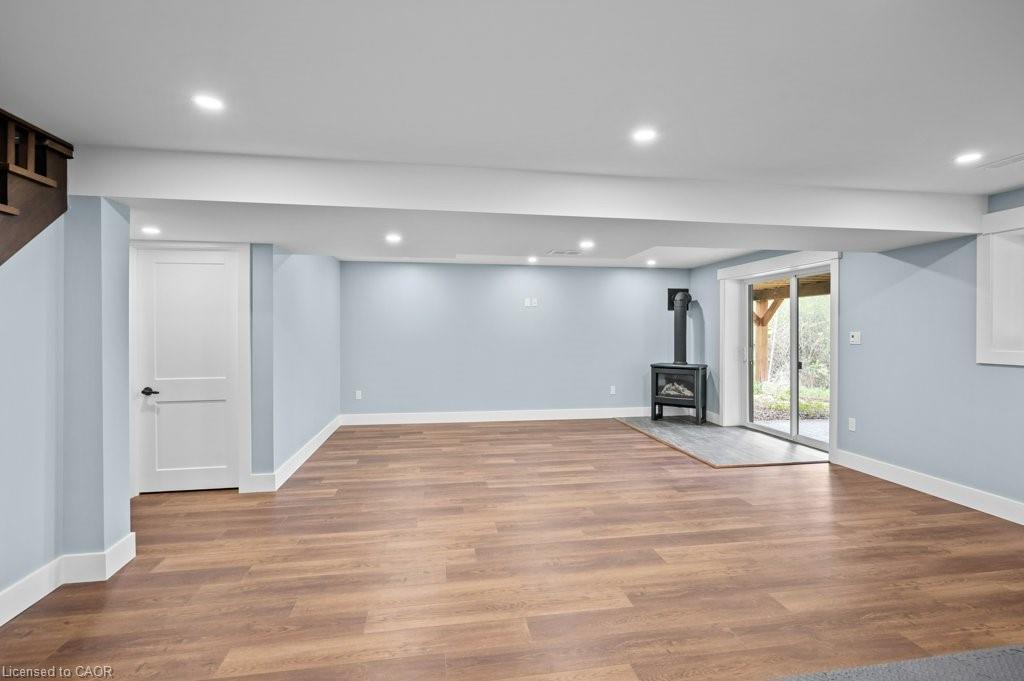 1040 Clyde Road, Cambridge, ON - Indoor Photo Showing Other Room