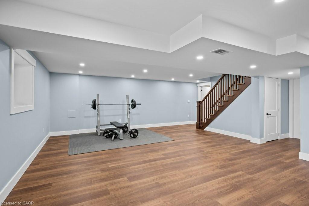 1040 Clyde Road, Cambridge, ON - Indoor Photo Showing Other Room