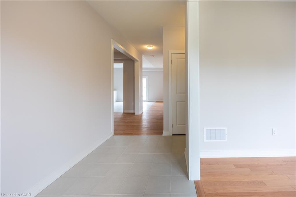 6 Butternut Drive, Simcoe, ON - Indoor Photo Showing Other Room