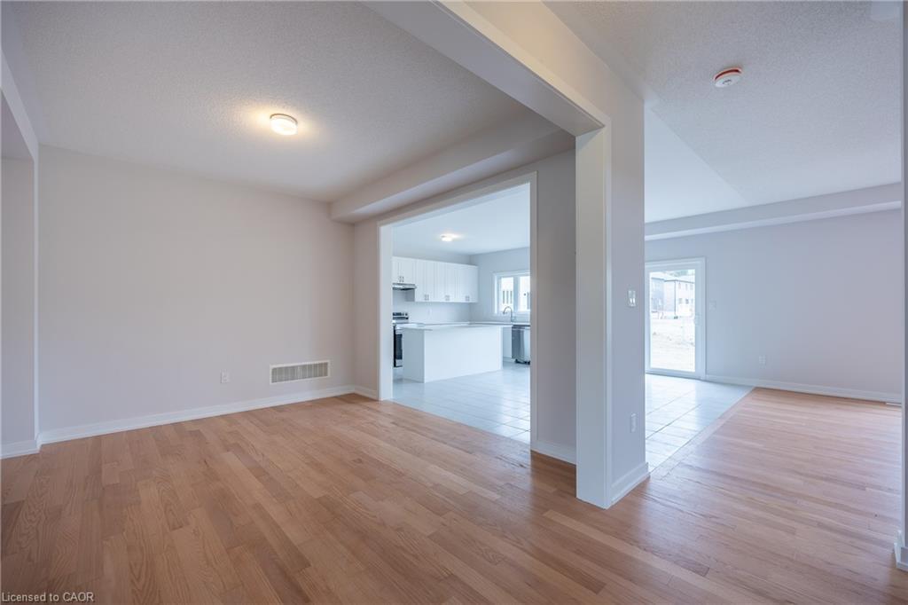 6 Butternut Drive, Simcoe, ON - Indoor Photo Showing Other Room