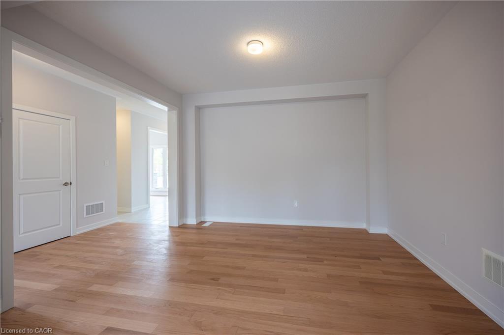 6 Butternut Drive, Simcoe, ON - Indoor Photo Showing Other Room