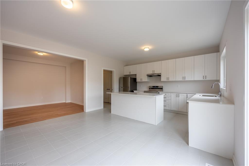 6 Butternut Drive, Simcoe, ON - Indoor Photo Showing Kitchen With Double Sink