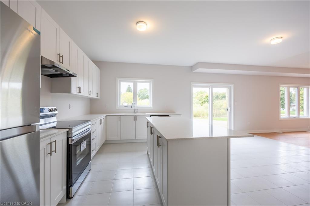 6 Butternut Drive, Simcoe, ON - Indoor Photo Showing Kitchen