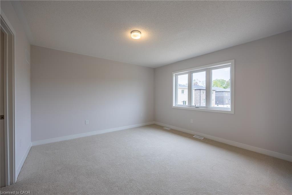 6 Butternut Drive, Simcoe, ON - Indoor Photo Showing Other Room