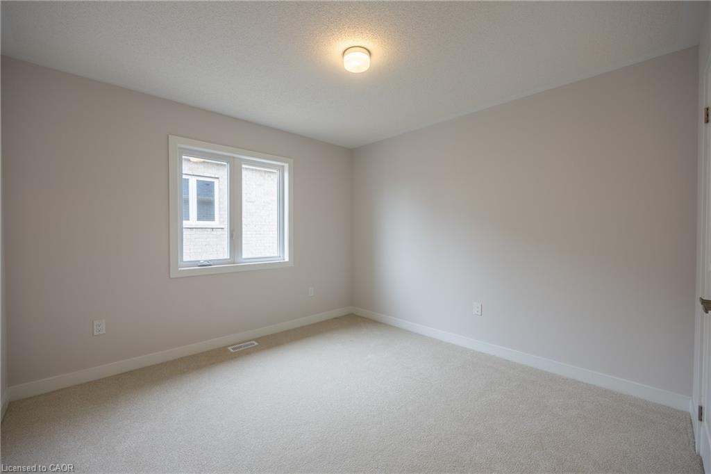 6 Butternut Drive, Simcoe, ON - Indoor Photo Showing Other Room