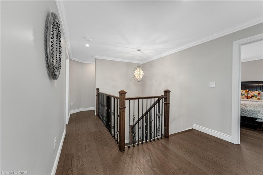 190 Spring Street, Lakeshore, ON - Indoor Photo Showing Other Room