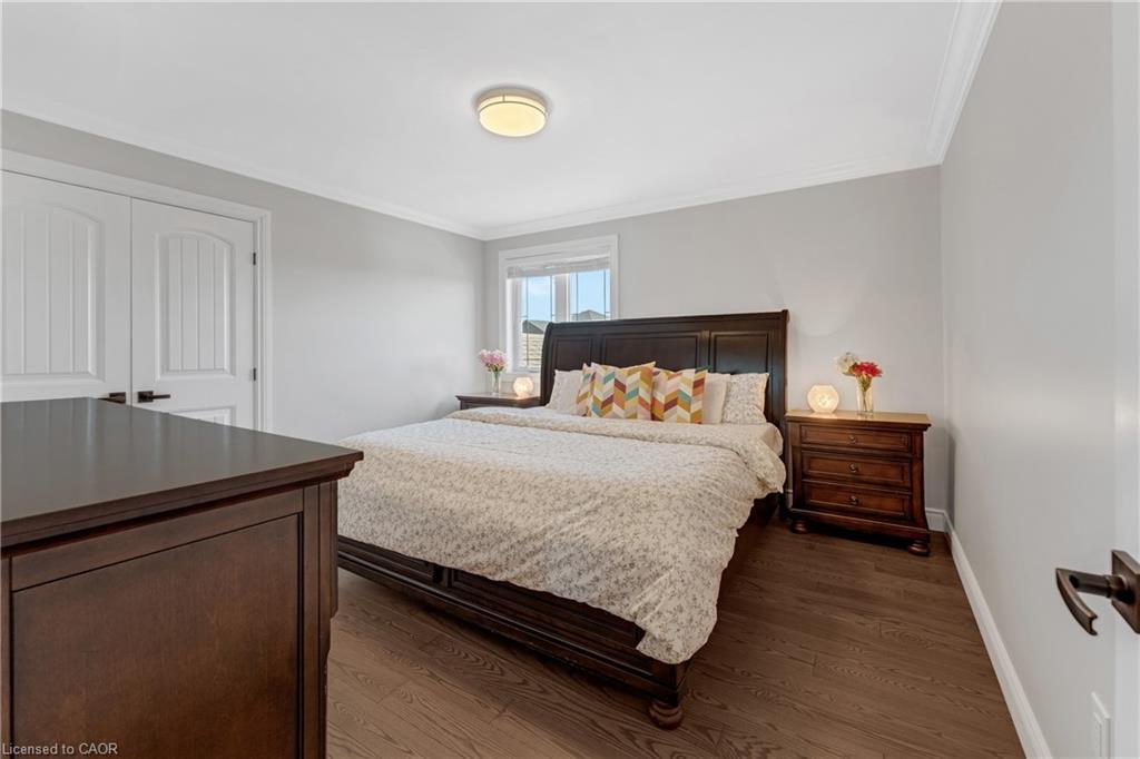 190 Spring Street, Lakeshore, ON - Indoor Photo Showing Bedroom