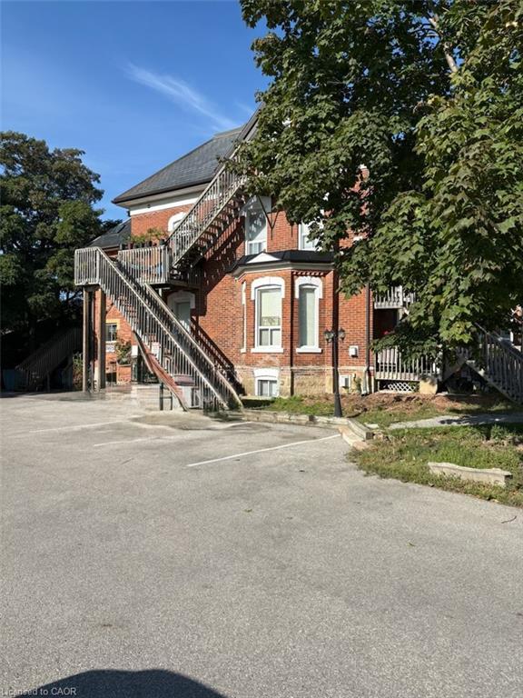 9-75 Mcintyre Crescent, Georgetown, ON - Outdoor