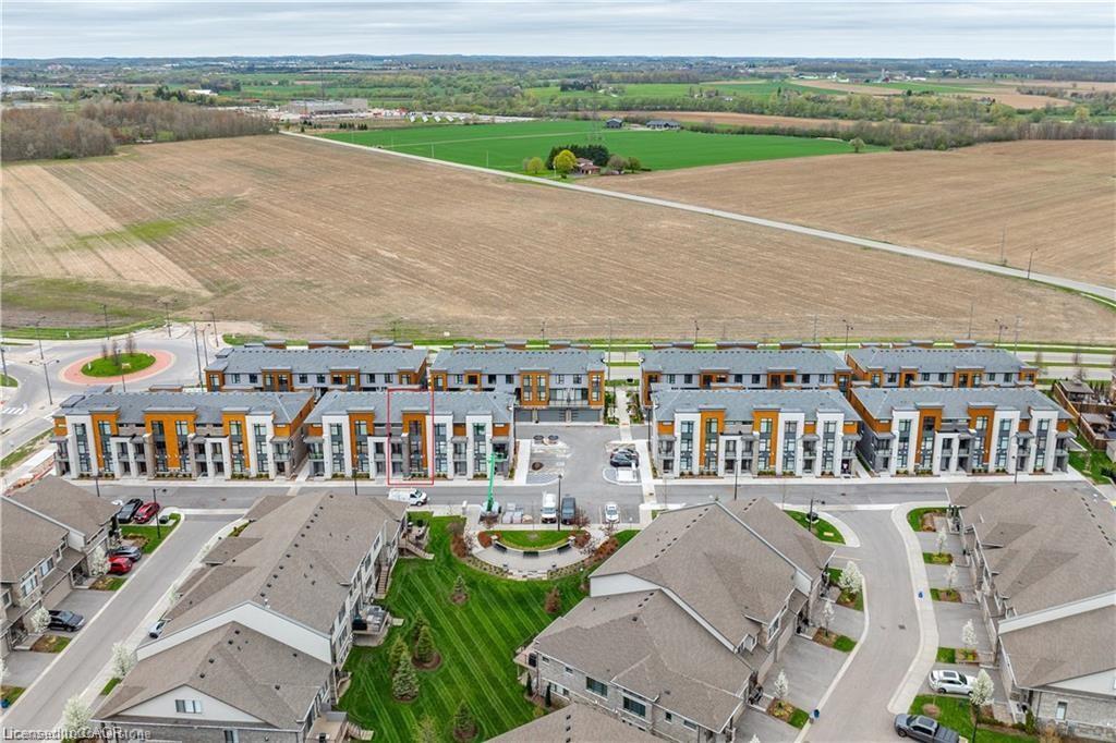 44-271 Grey Silo Road, Waterloo, ON - Outdoor With View