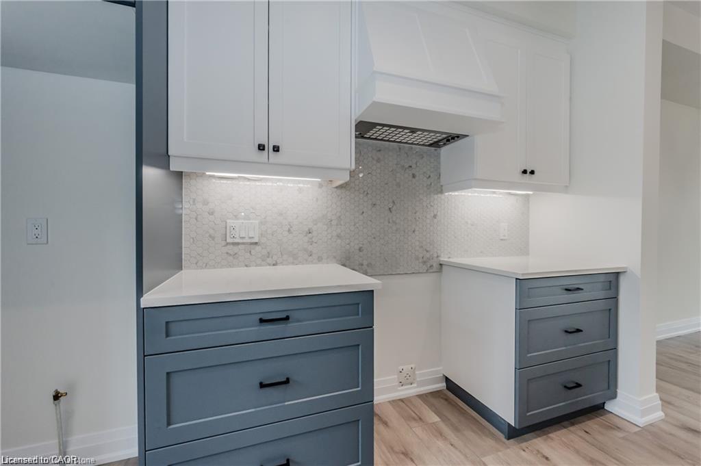 44-271 Grey Silo Road, Waterloo, ON - Indoor