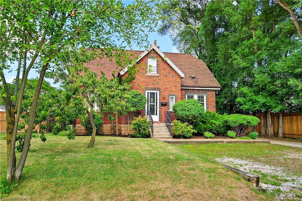 1025 King Road, Burlington, ON - Outdoor