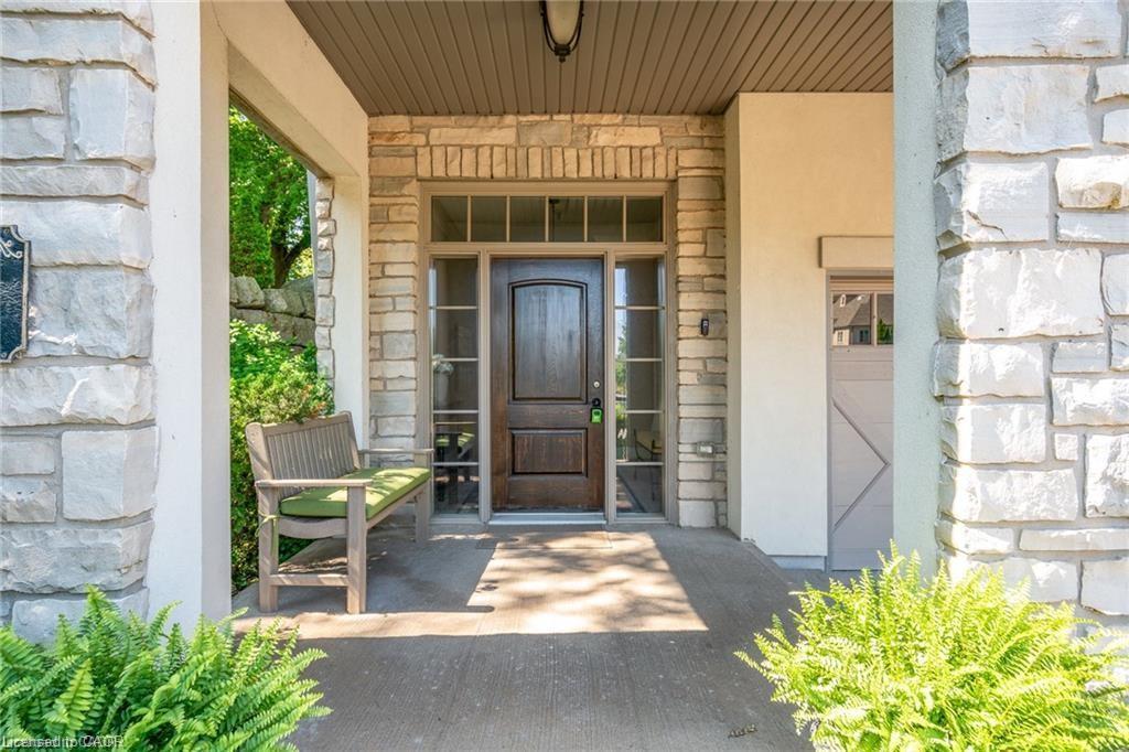 20-19 Lake Street, Grimsby, ON - Outdoor