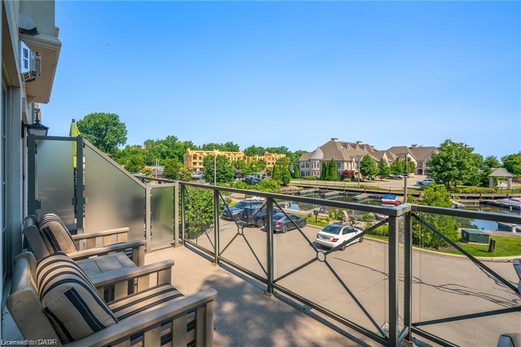 20-19 Lake Street, Grimsby, ON - Outdoor With Balcony