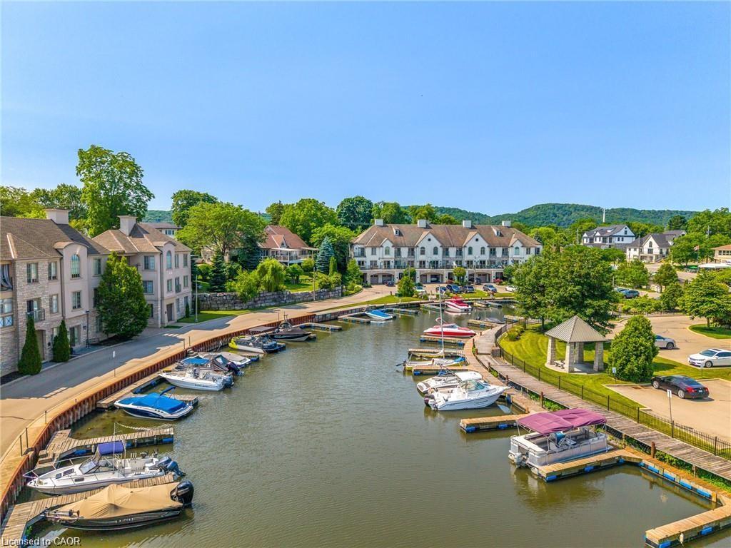 20-19 Lake Street, Grimsby, ON - Outdoor With Body Of Water With View