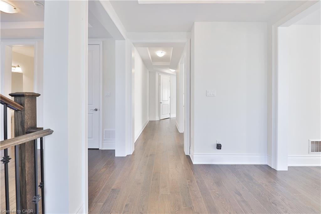 2163 Vineland Crescent, Oakville, ON - Indoor Photo Showing Other Room