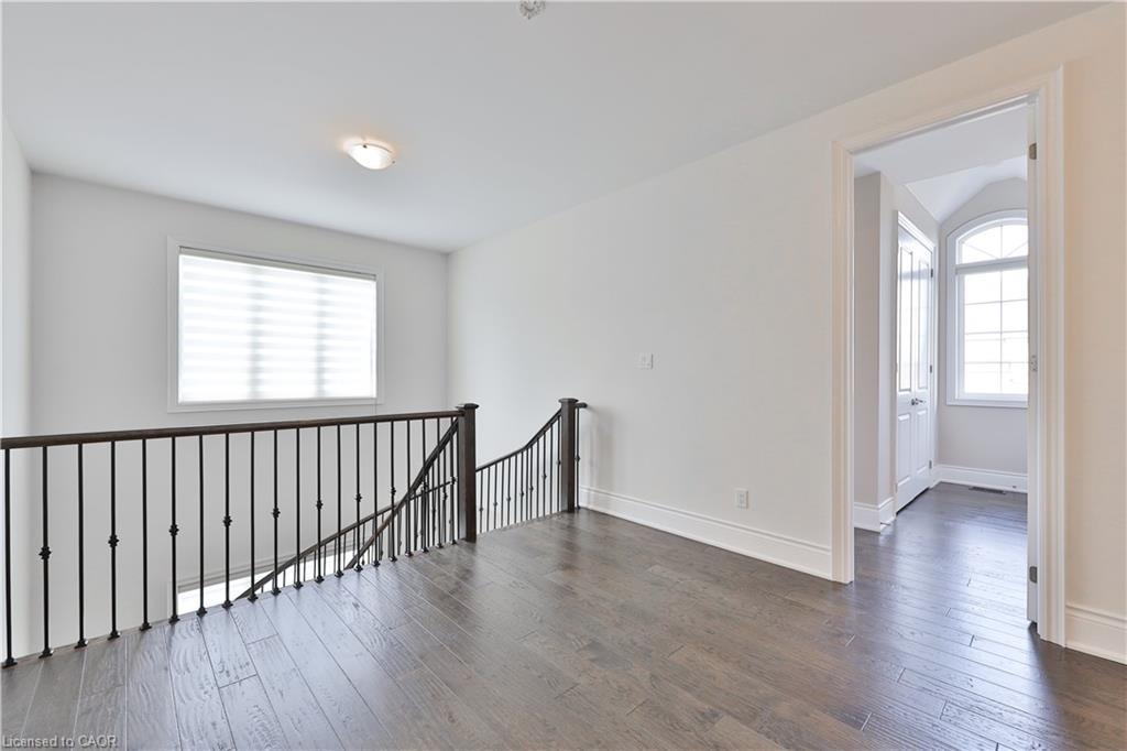 2163 Vineland Crescent, Oakville, ON - Indoor Photo Showing Other Room