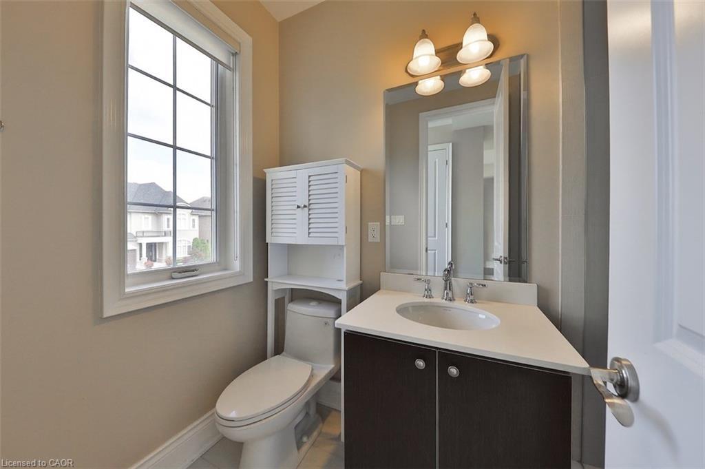 2163 Vineland Crescent, Oakville, ON - Indoor Photo Showing Bathroom