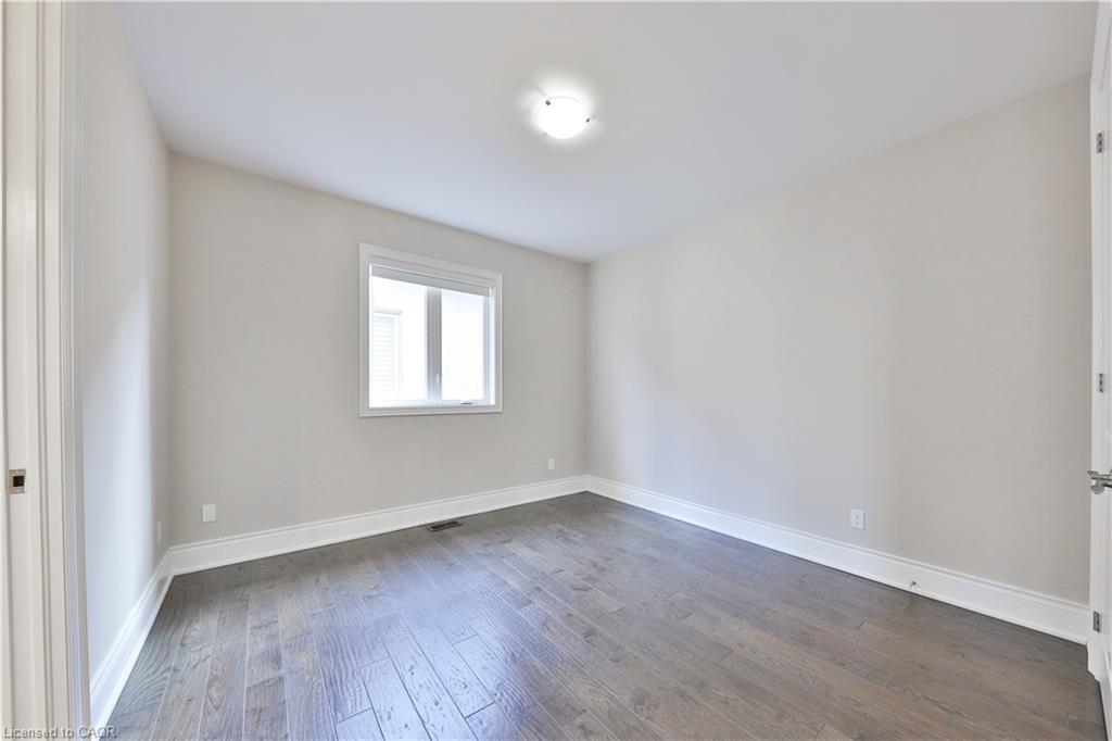 2163 Vineland Crescent, Oakville, ON - Indoor Photo Showing Other Room