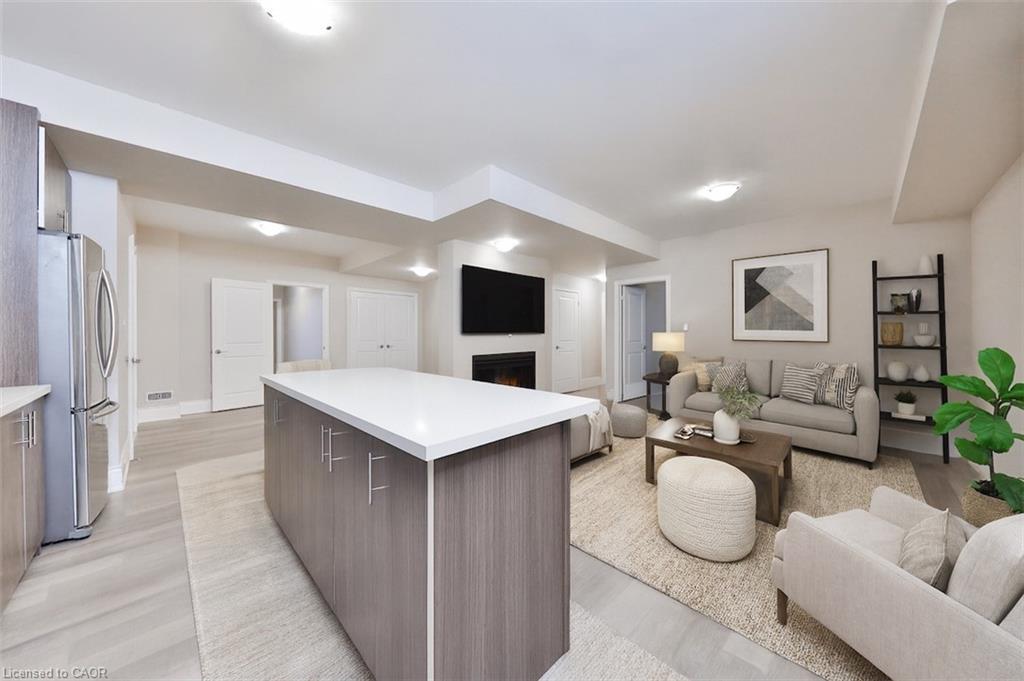 2163 Vineland Crescent, Oakville, ON - Indoor