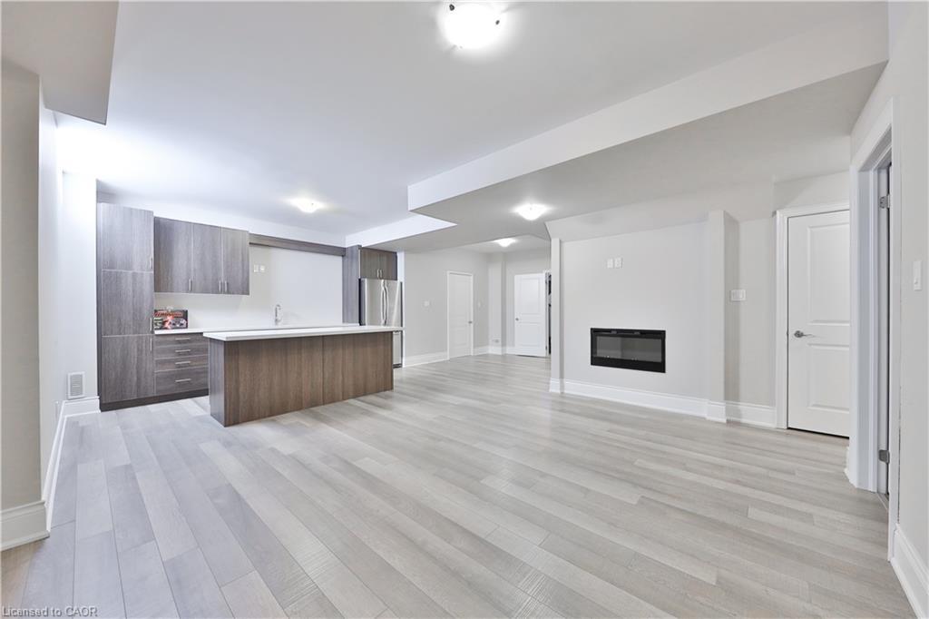 2163 Vineland Crescent, Oakville, ON - Indoor