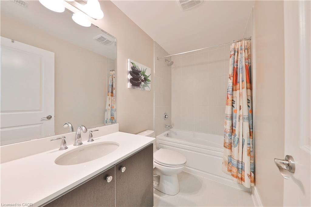2163 Vineland Crescent, Oakville, ON - Indoor Photo Showing Bathroom