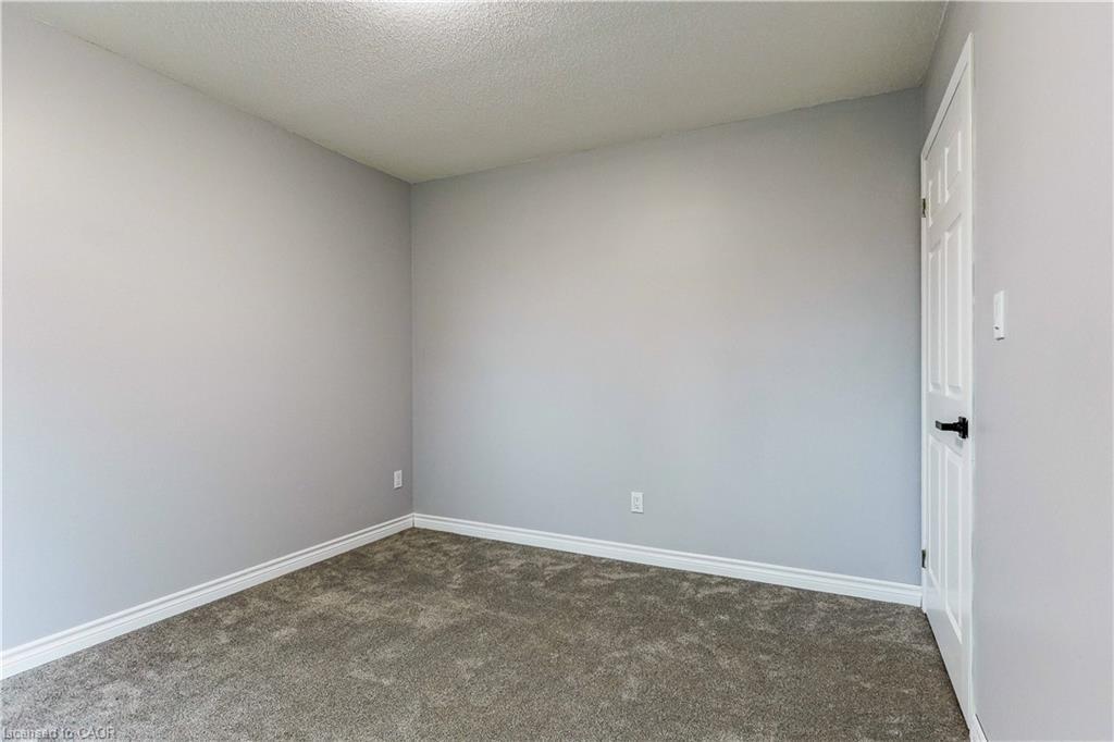 20-1030 Colborne Street E, Brantford, ON - Indoor Photo Showing Other Room