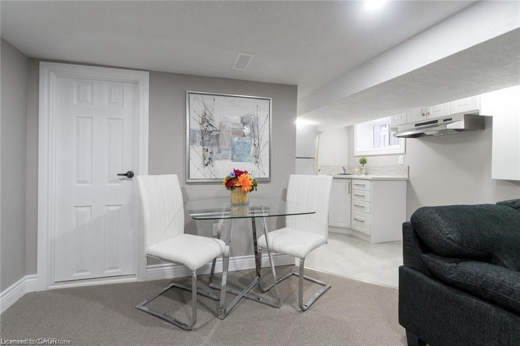 2-27 Belmont Avenue, Hamilton, ON - Indoor