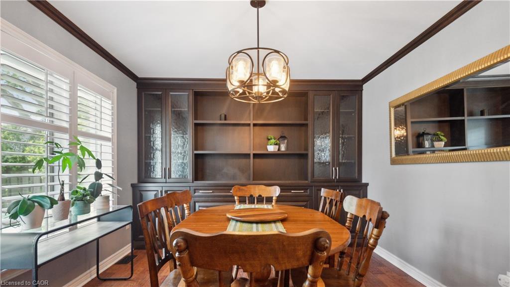 6276 Moretta Drive, Niagara Falls, ON - Indoor Photo Showing Dining Room