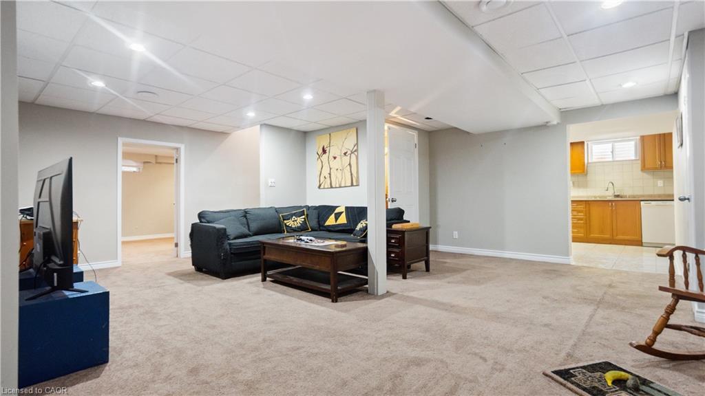 6276 Moretta Drive, Niagara Falls, ON - Indoor Photo Showing Basement