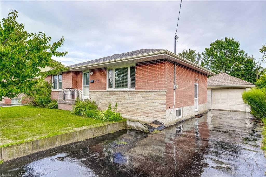 5446 Calvert Place, Burlington, ON - Outdoor