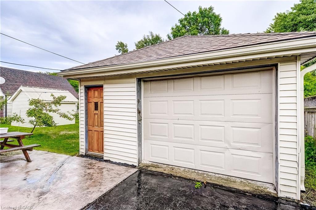 5446 Calvert Place, Burlington, ON - Outdoor With Exterior