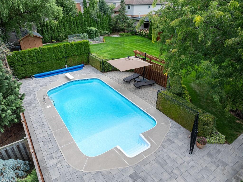 22 Wendakee Drive, Hamilton, ON - Outdoor With In Ground Pool With Backyard
