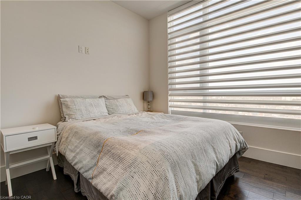 1902-1 Victoria Street S, Kitchener, ON - Indoor Photo Showing Bedroom