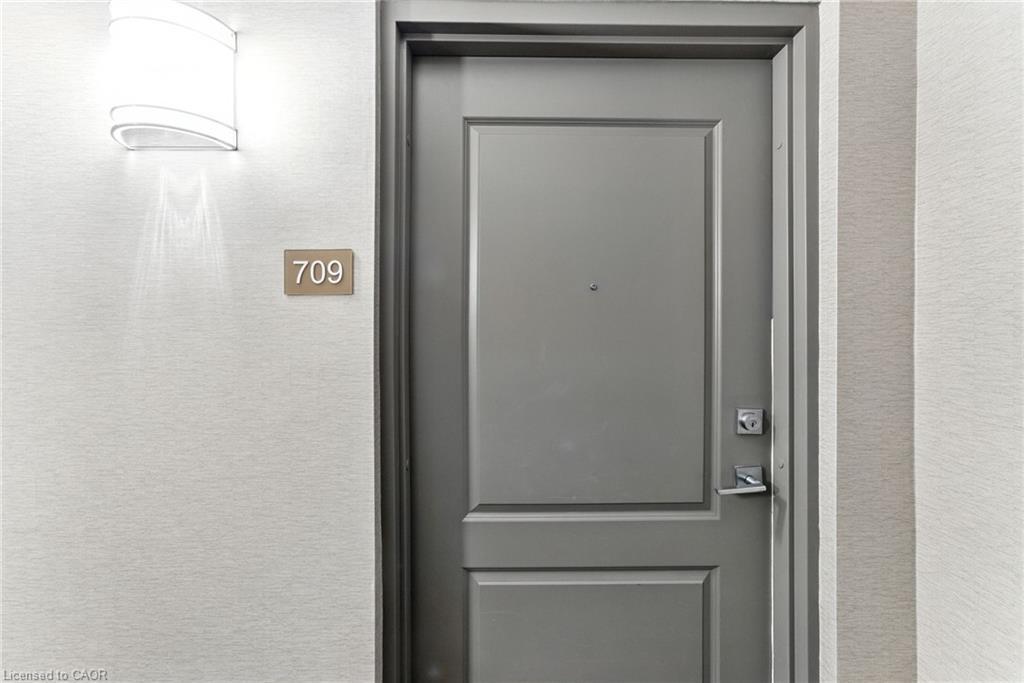 709-81 Robinson Street, Hamilton, ON - Indoor